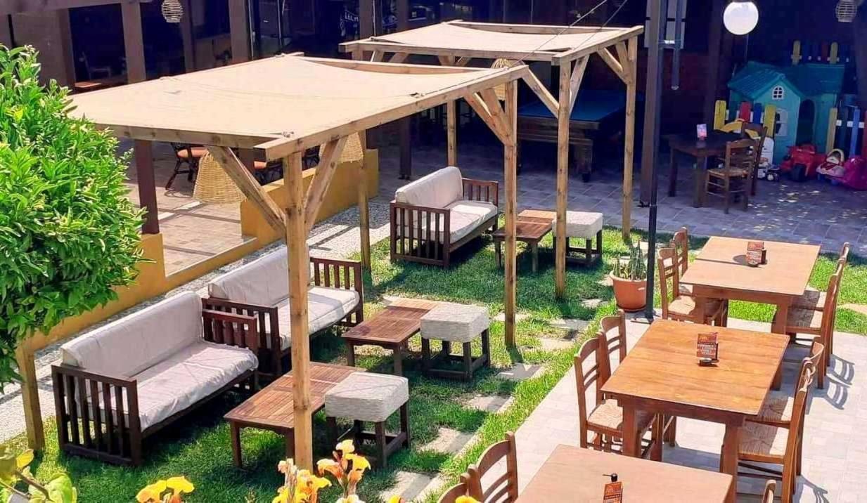 Evi Apartments And Studios Θεολόγος Εξωτερικό φωτογραφία