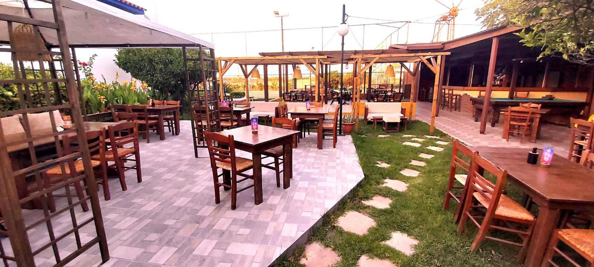 Evi Apartments And Studios Θεολόγος Εξωτερικό φωτογραφία